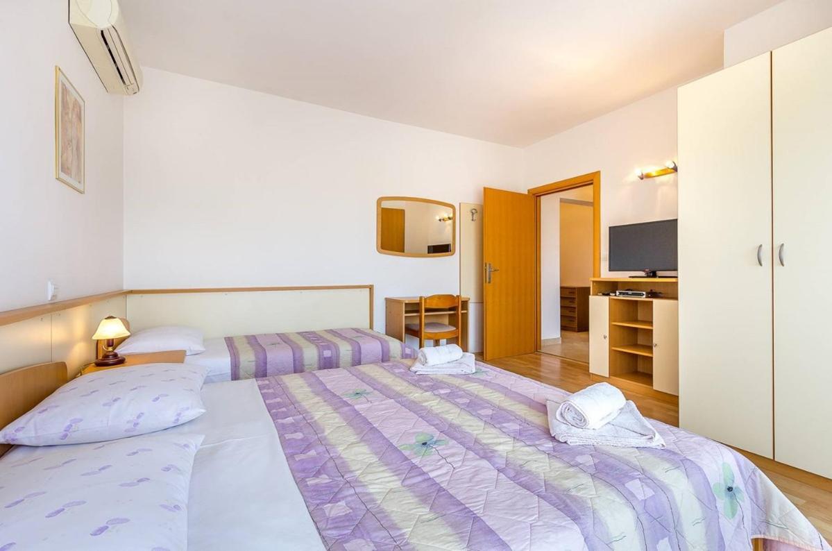 Apartments Nevija ميدولين المظهر الخارجي الصورة