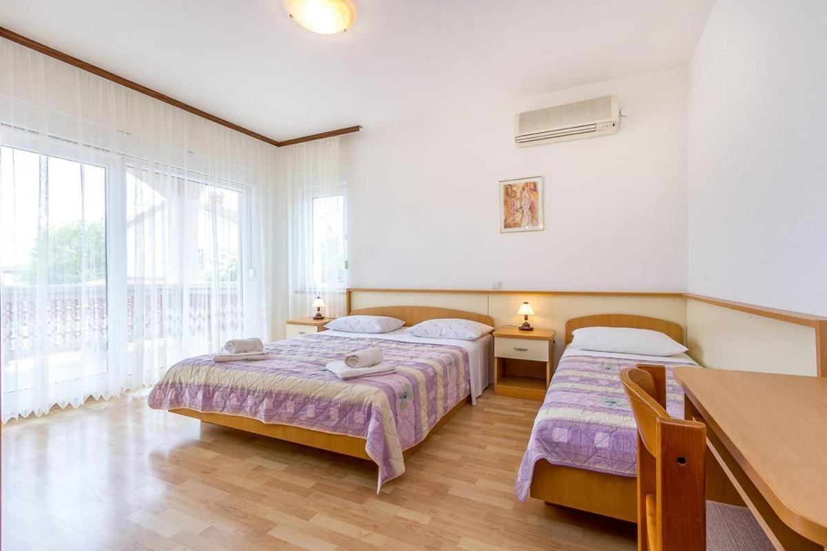 Apartments Nevija ميدولين المظهر الخارجي الصورة