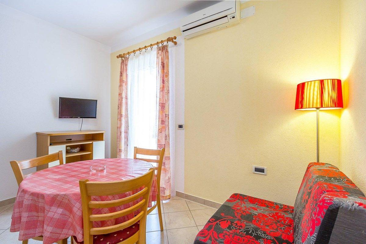 Apartments Nevija ميدولين المظهر الخارجي الصورة