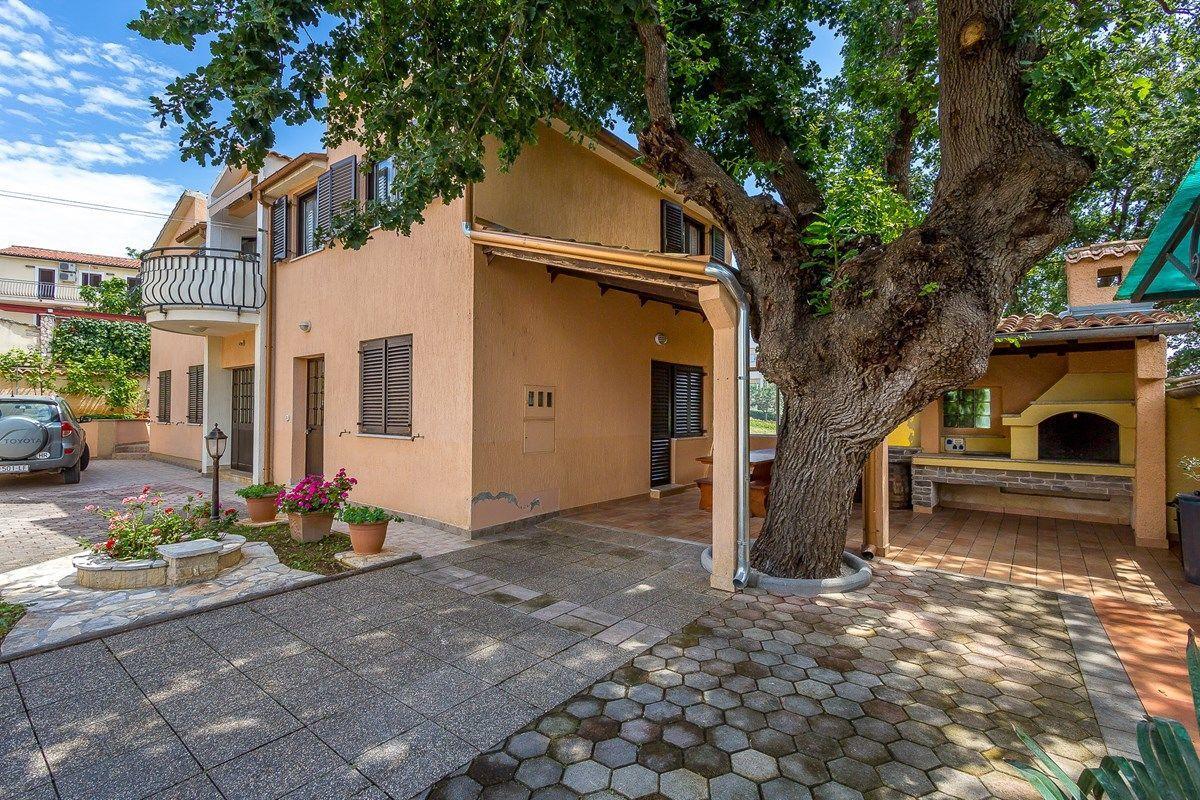 Apartments Nevija ميدولين المظهر الخارجي الصورة
